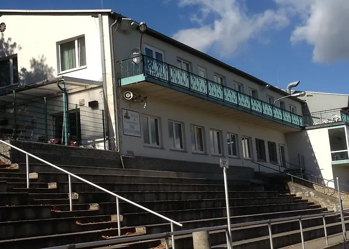 Zum Sportforum Hotel 2*